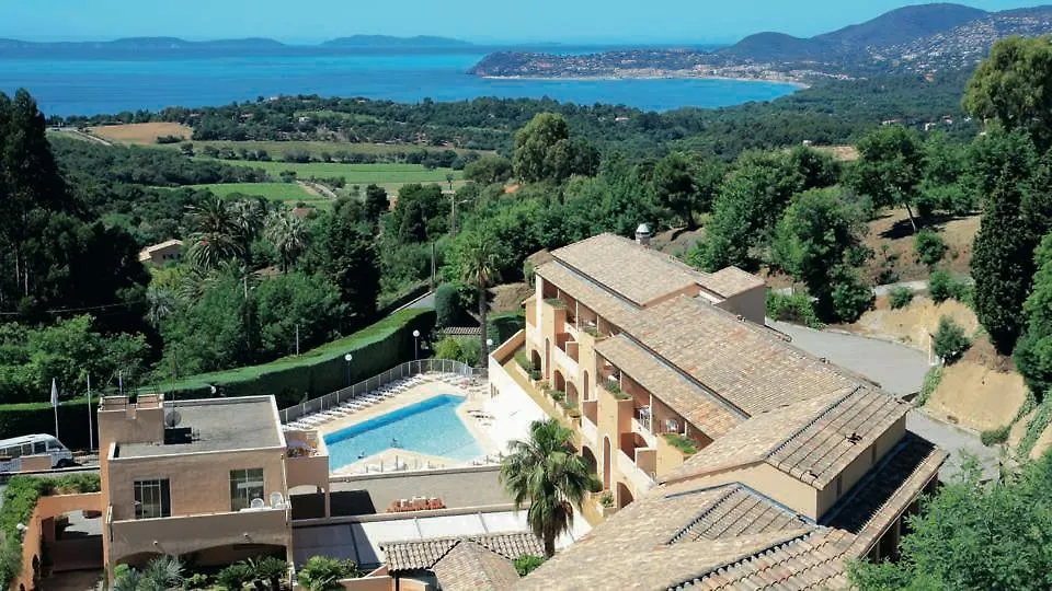 Appartement Superbe Vue Mer,Piscine,Parking Privee, La Croix-Valmer Apartament